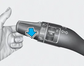 Hyundai Accent flash-to-pass high beam operation by pulling the lever