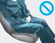 Hyundai Accent OCS warning: avoid heavily padded clothing that affects seat sensing