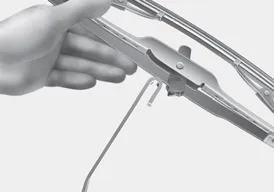 Hyundai Accent Type A wiper blade sliding removal direction